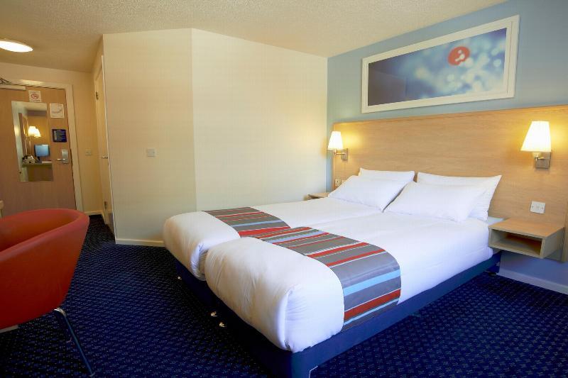 Travelodge Bedford Wyboston Extérieur photo